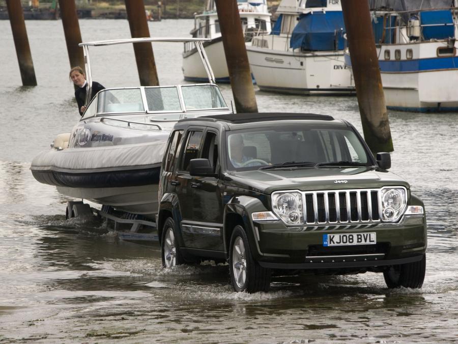  Jeep Cherokee Limited CRD 2007 года  (UK) (фото 18 из 30)